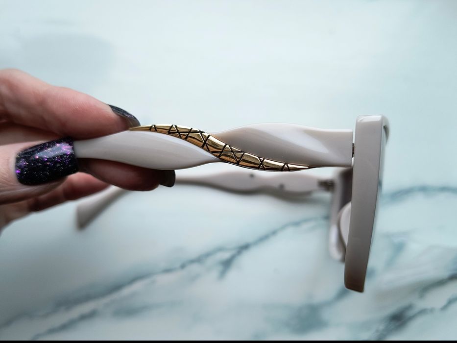 Сонцезахисні окуляри