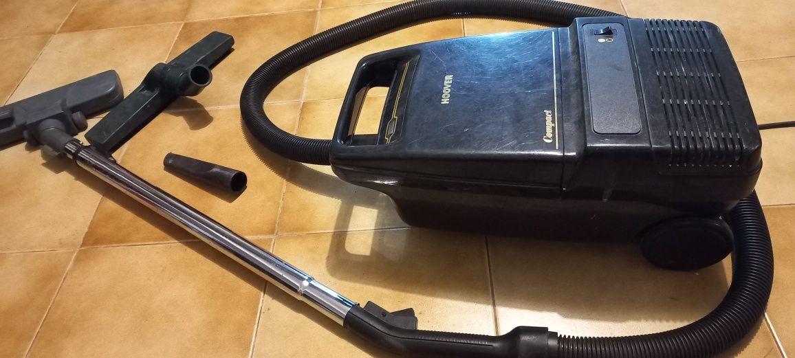 Aspirador Hoover com boa aspiração