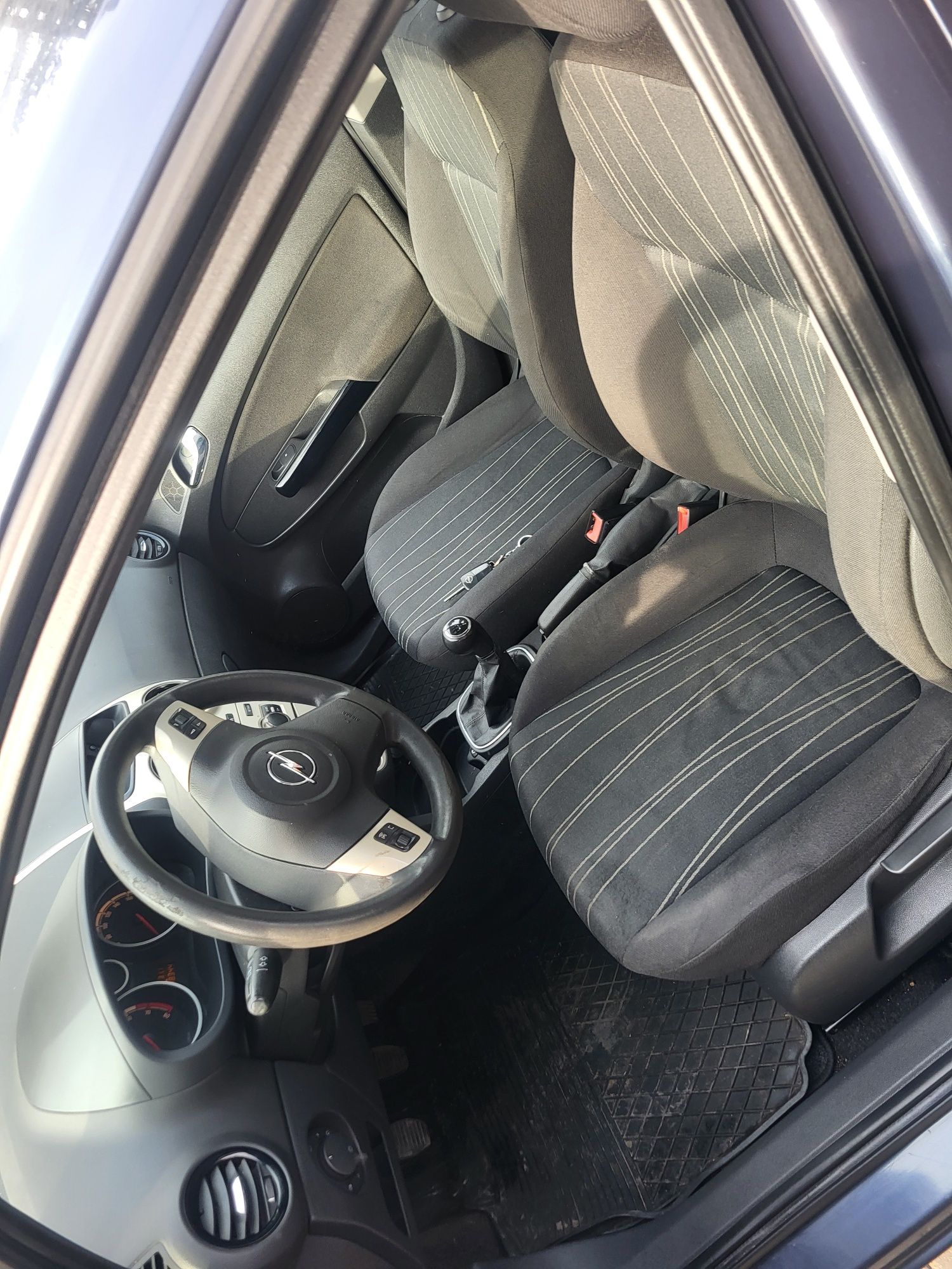 Opel Corsa D 1.2 2007