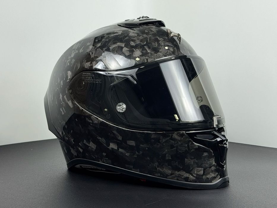 Шлем Scorpion, Ruroc, Shoei, Icon EXO R1 Air Carbon Onyx
