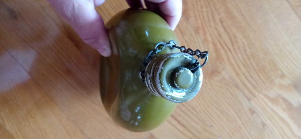 Військова фляга.