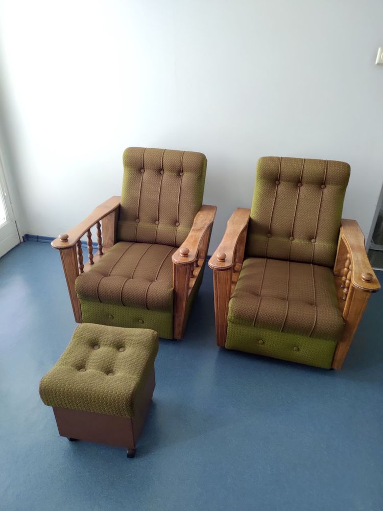 Komplet mebli pokojowych
