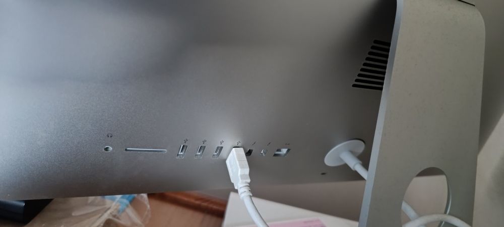 iMac 21,5", i5 quad, 16gb e 512gb disco ssd