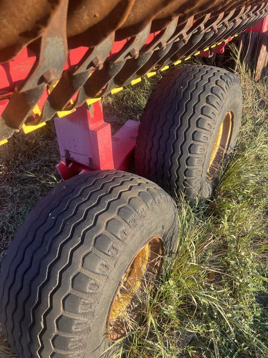 Дискова борона Vaderstadt Carier 8