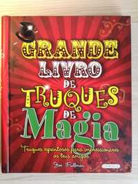 Livro "Grande Livro de Truques de Magia"