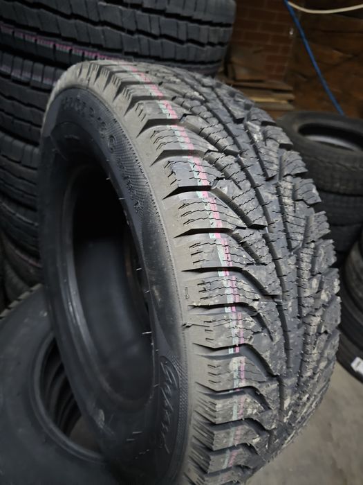 Opony bieżnikowane 235/65 R16C Gepard Snow Control