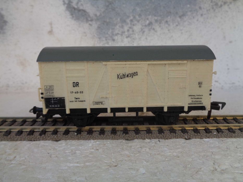 1:87 PIKO vagão de mercadorias com publicidade Kuhlwagen