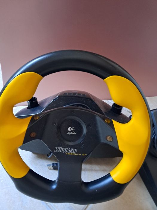 Venda rapida, volante ligitech WinfMan