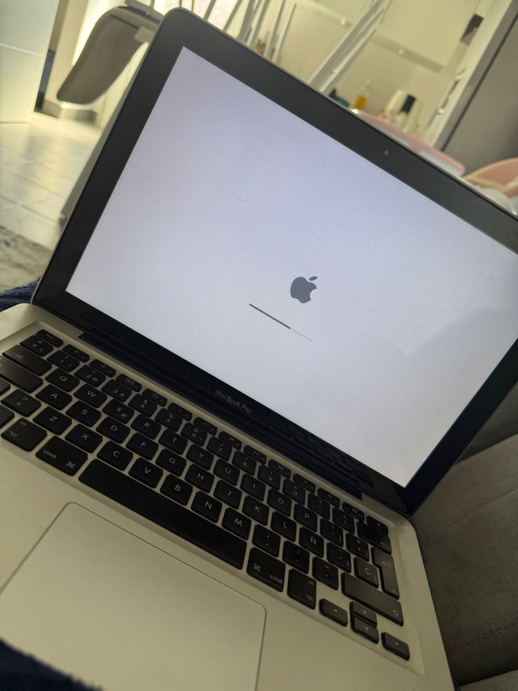 Macbook pro 2011