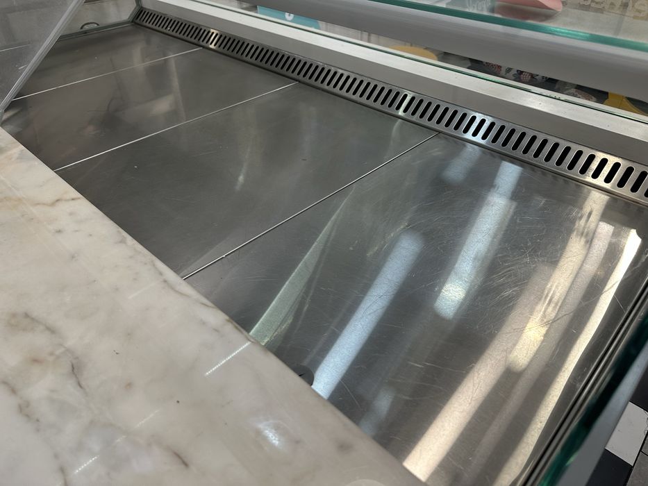 Vitrine pastelaria