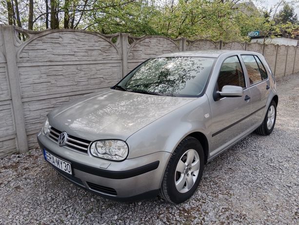 Volkswagen Golf IV 1.6-105km LPG 2002rok Climatronik Grzane fotele