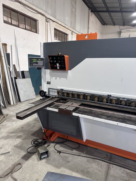 Guilhotina 12 mm — 3.1 metros