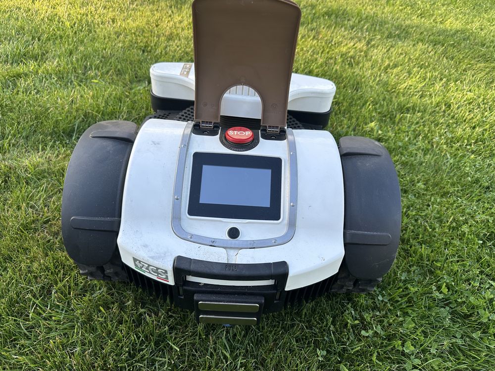 Ambrogio 4.0  robot koszacy maly przebieg