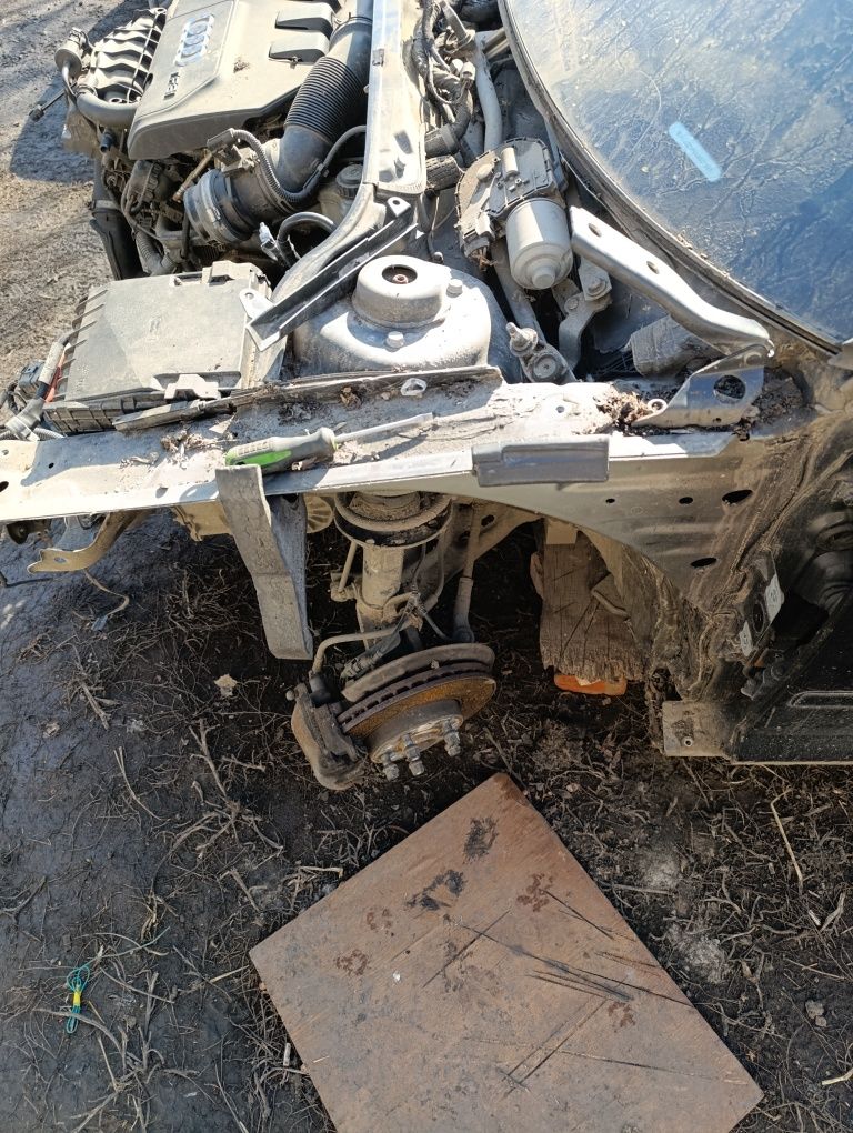 Продам audi a3 8p по запчастям 2,0TFSI