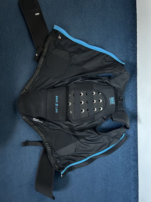 Ochraniacz na kregoslup EVOC