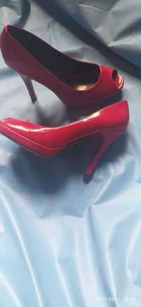 Buty damskie szpilki czerwone