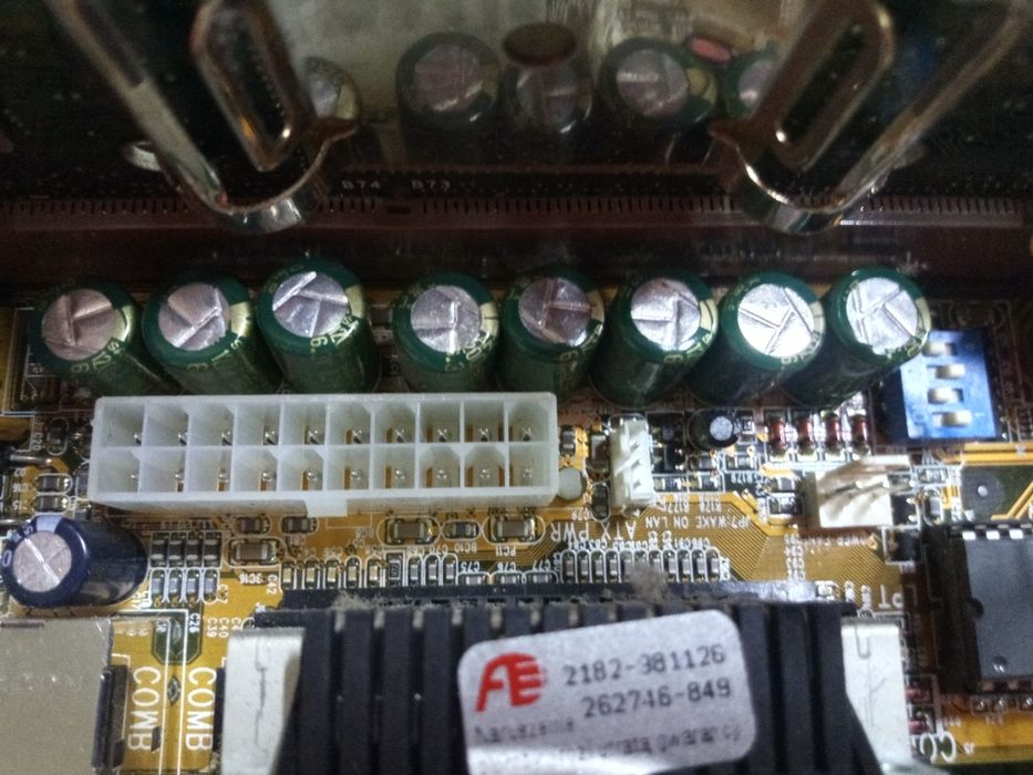 Plyta główna Gigabyte Ga -6em slot 1 Adax