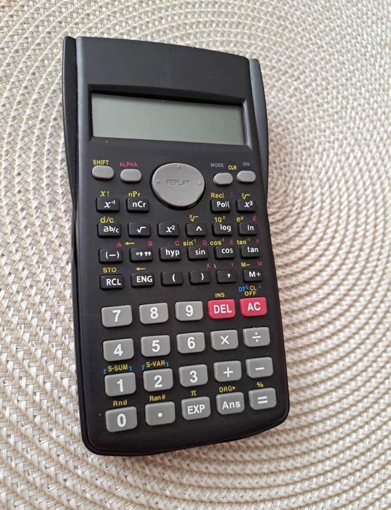 Kalkulator naukowy matematyczny