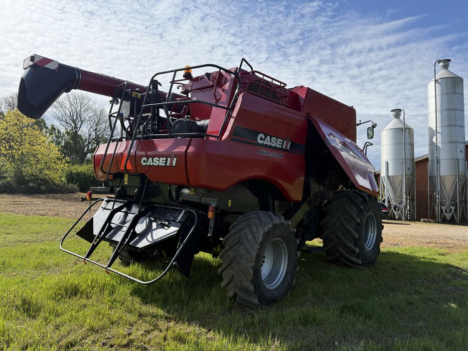Case IH 6130 2013 1700/1300h