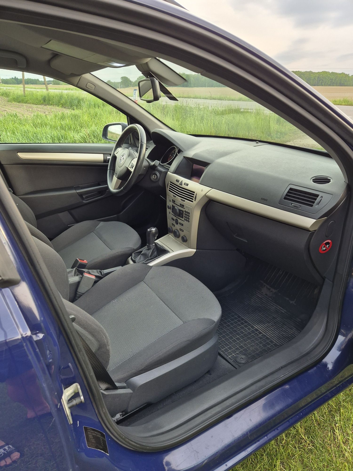 Sprzedam Opel Asra H 1.7 cdti