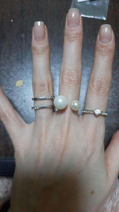 Продам срібні каблучки