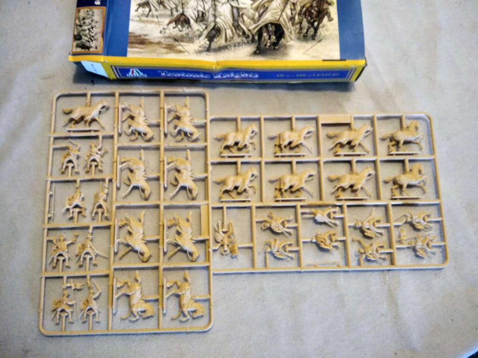 Cavaleiros teutónicos - Italeri 1/72