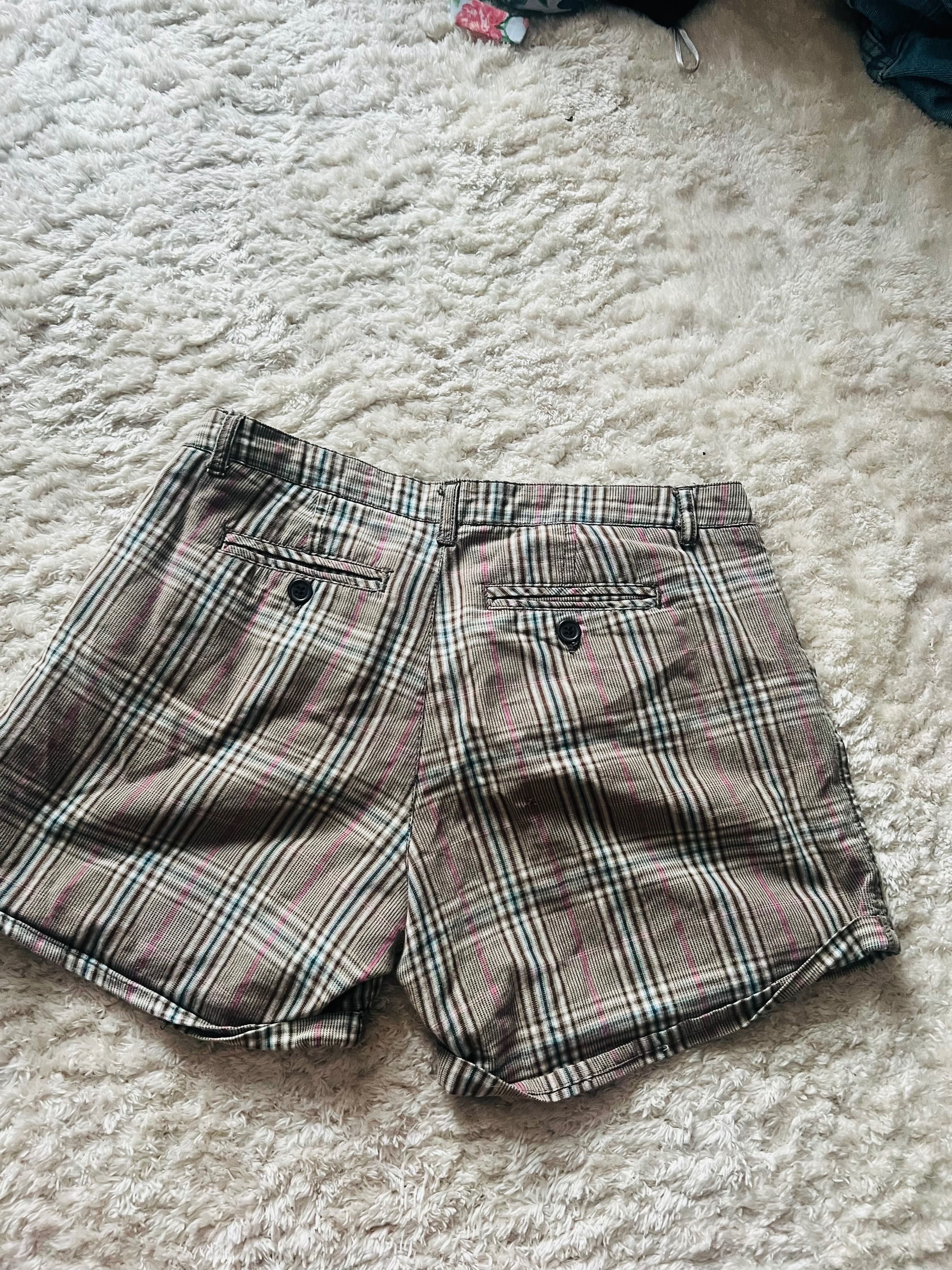 Spodenki w kratkę rozmiar 34/XS Amisu