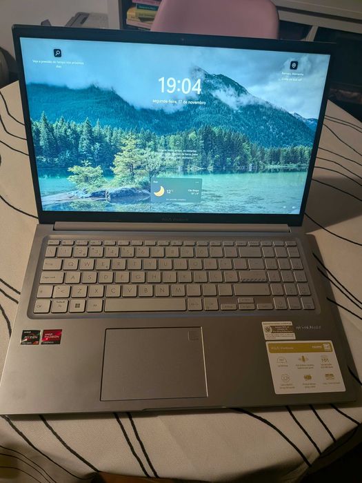 Computador Portátil ASUS Ryzen 7 16GB RAM 512GB SSD Excelente Estado