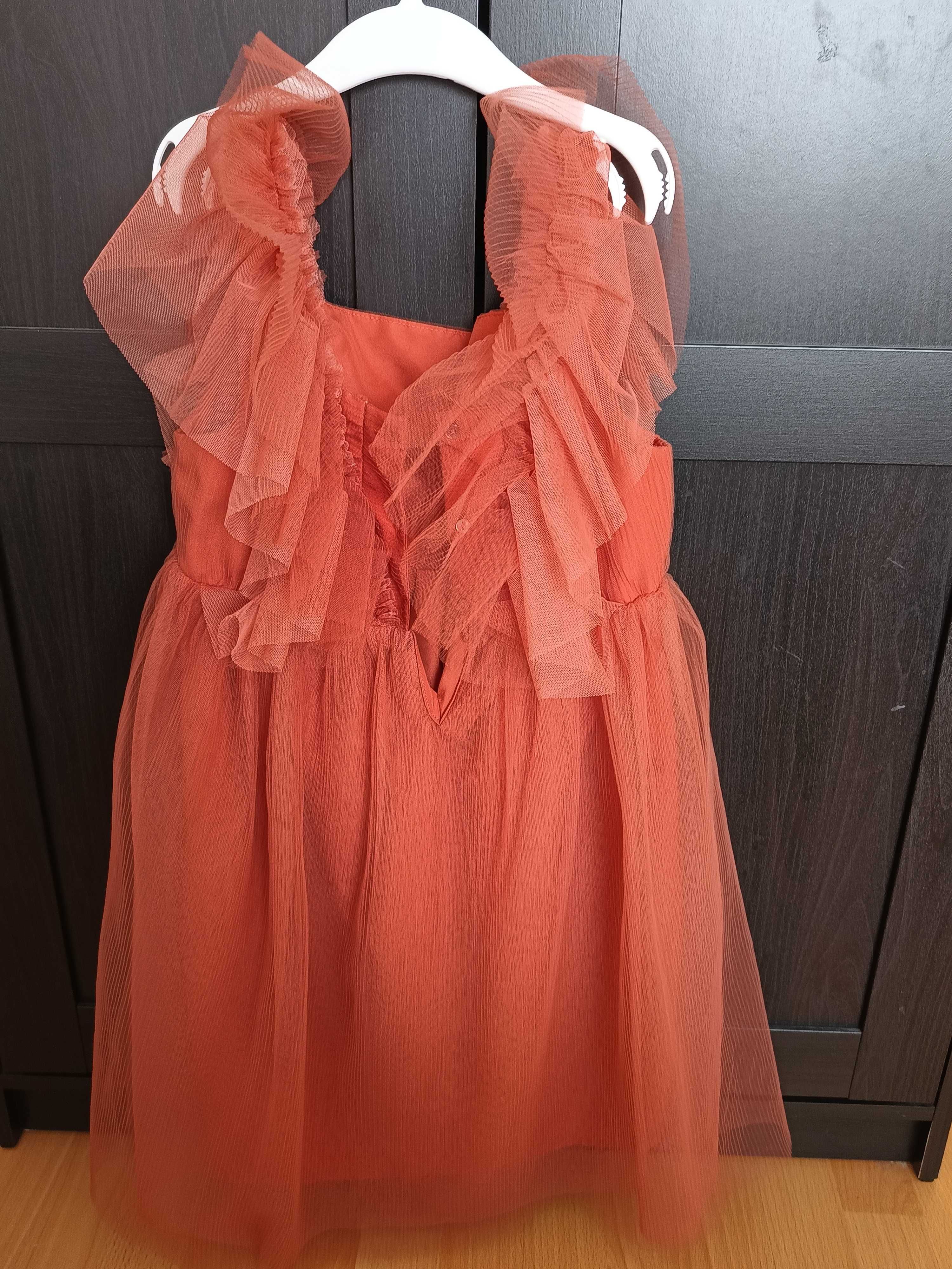 Sprzedam sukienkę h&m 134