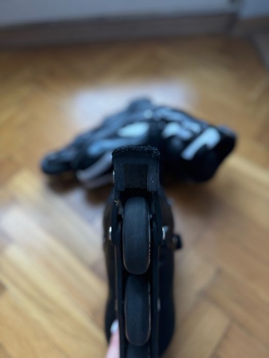 Rolki SPOKEY VIPER z regulacją rozmiaru rozmiar: 37-39 czarne