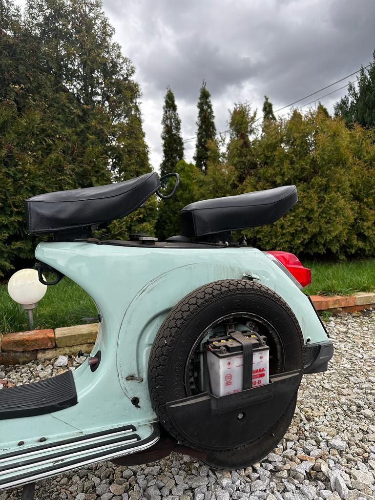 Piaggio vespa piekna