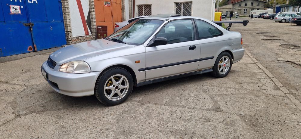 Honda Civic 1.6 Coupe USA
