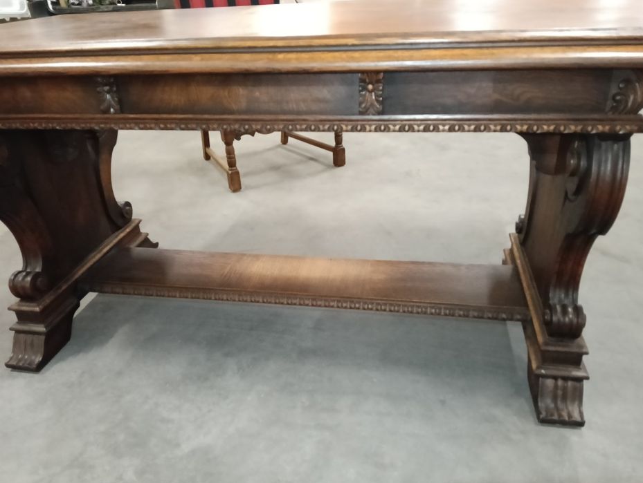 Antyczne bogato zdobione gabinetowe biurko drewno