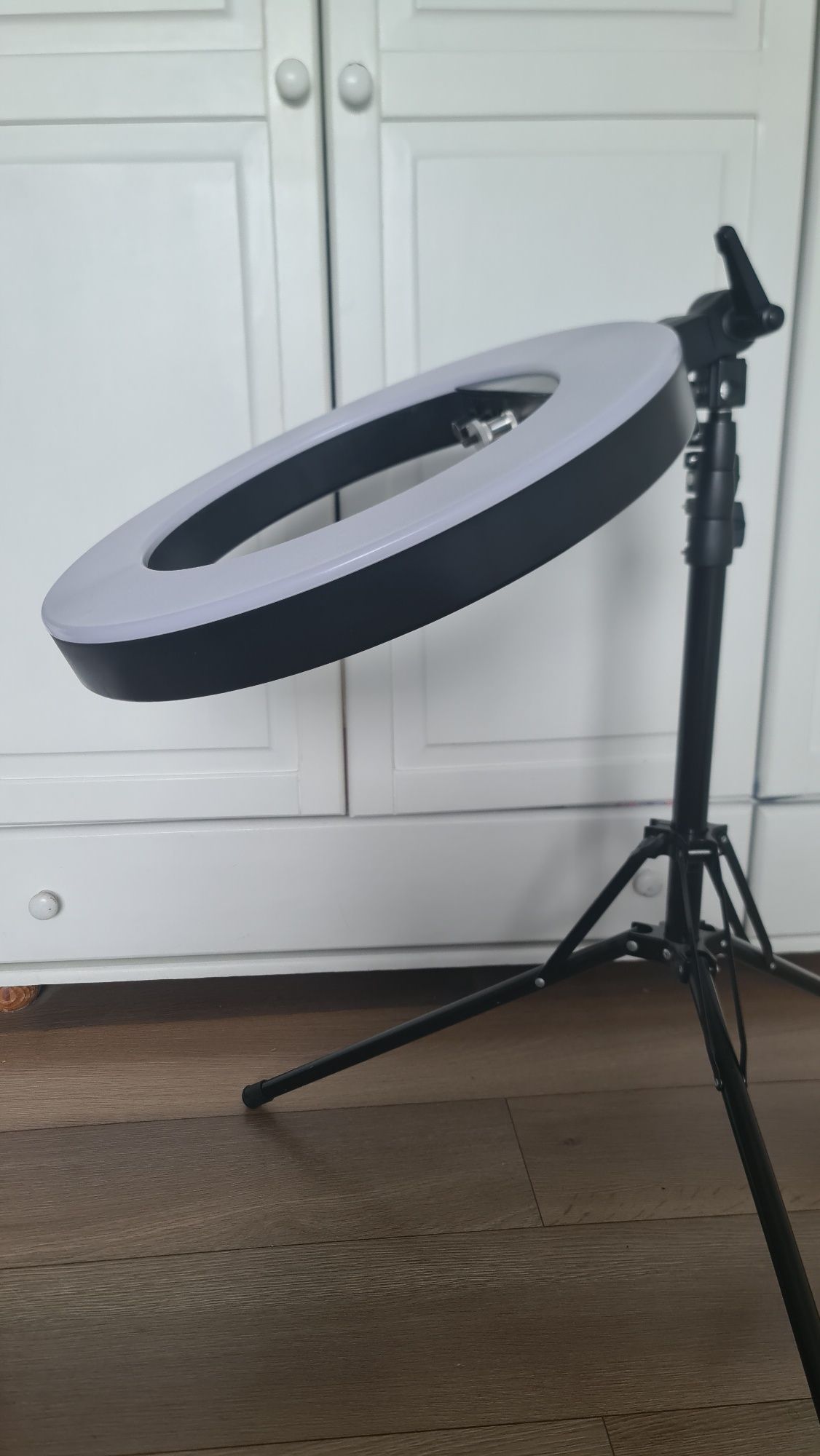 Lampa pierścieniowa ring light