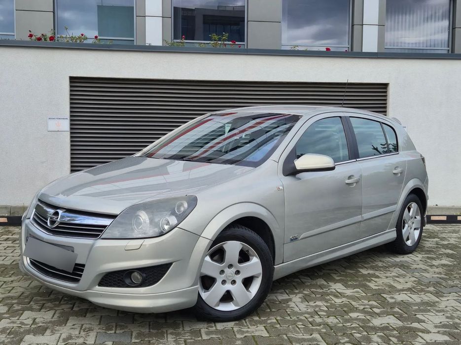 Opel Astra 1.8 140 KM | Cosmo | Opc Line | Polski Salon | 2 Wł * Bezwypadkowy |