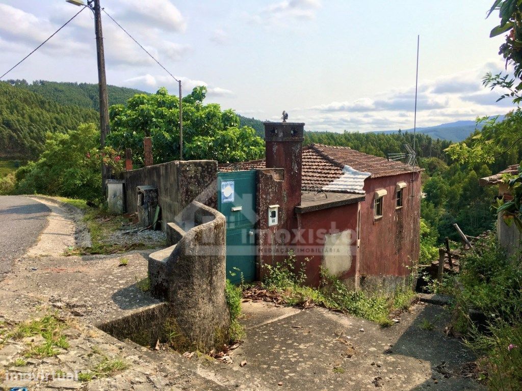 Casa de Campo T3 em Figueiró dos Vinhos