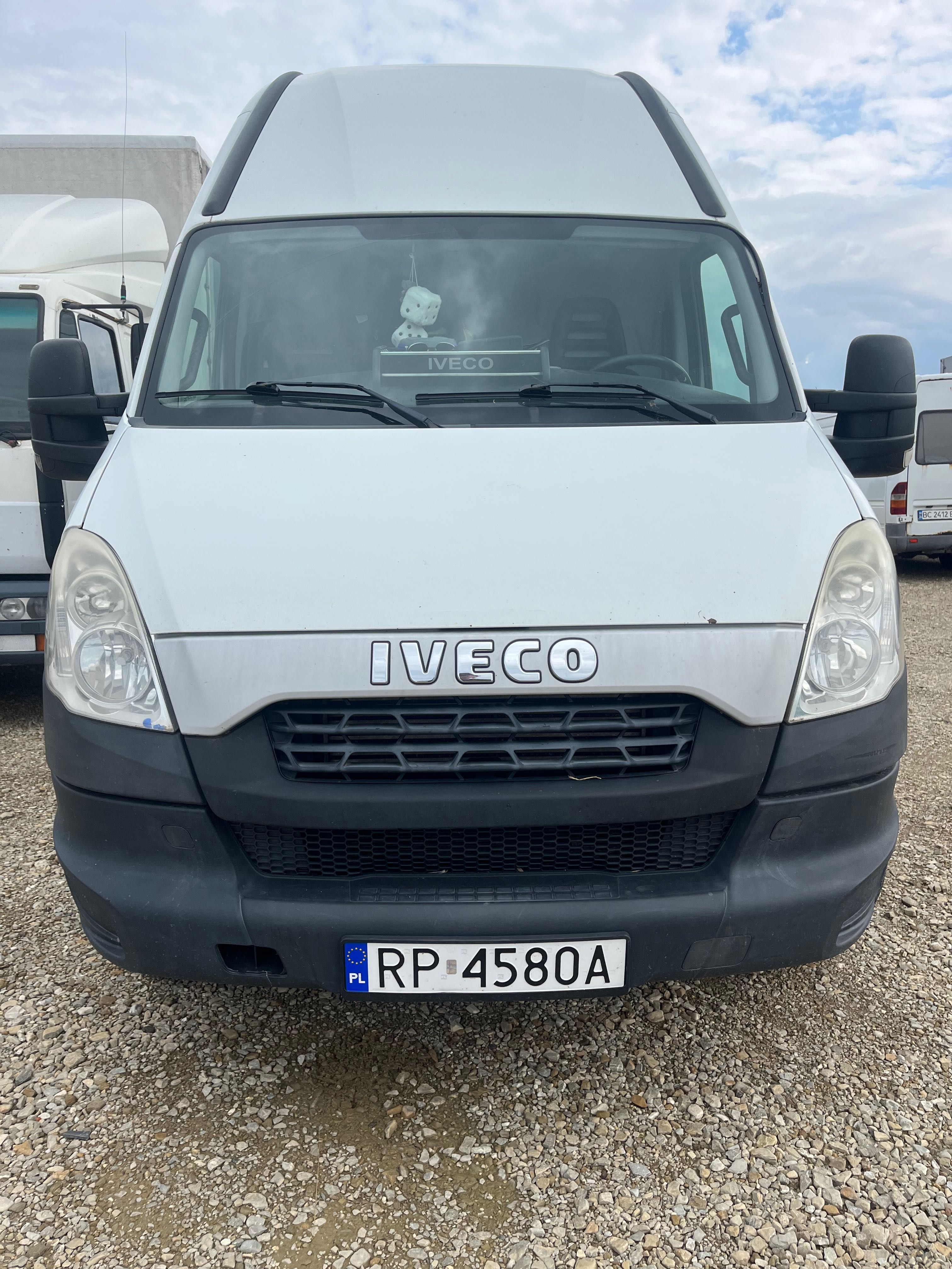 IVECO DAILY 70c 2012