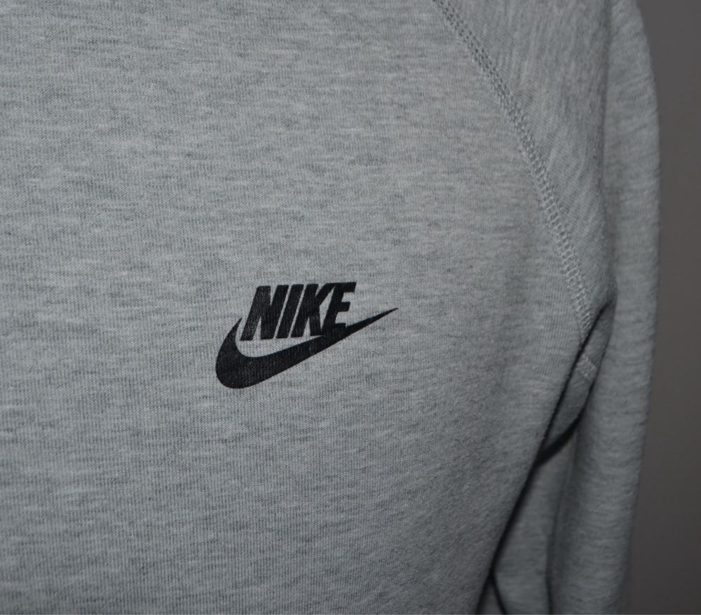 Кофта/свитшот nike tech fleece