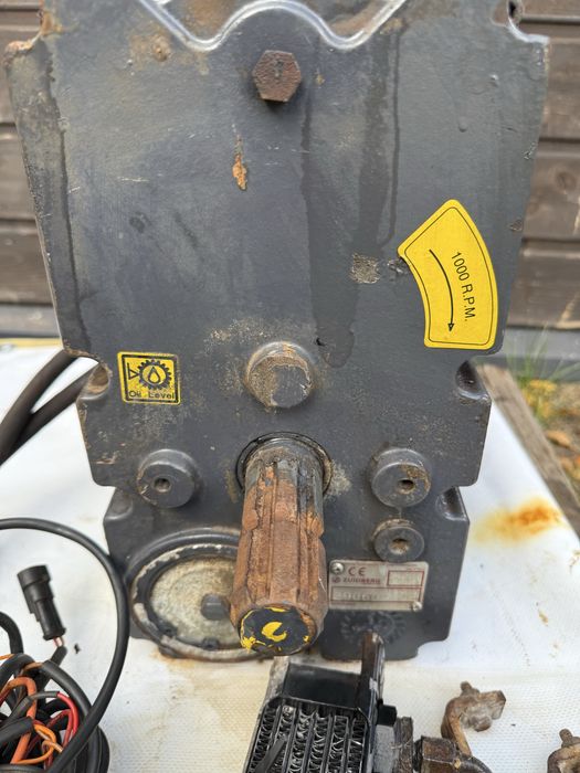 WOM ZUIDBERG przedni do Kubota Deere, Iseki Ursus