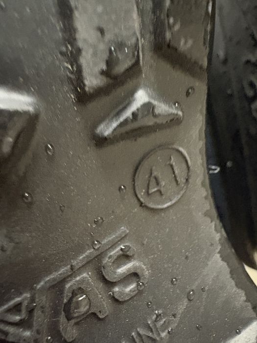 Новые чоботы 41 размер