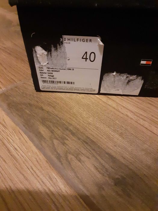 Tenis Tommy Hilfiger n.40