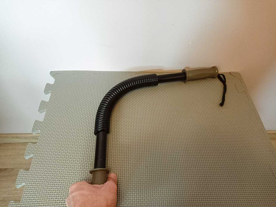 Sprężyna do ćwiczeń klatki piersiowej