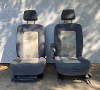 Форд Конект сидіння сідушки передні задні салон 2002-2013