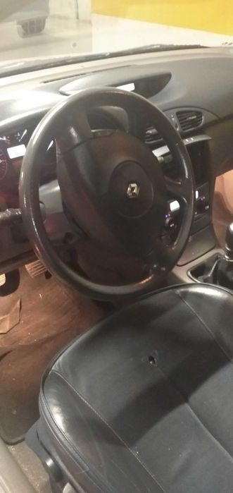 Renault Laguna 1.9 DCI (elegance)