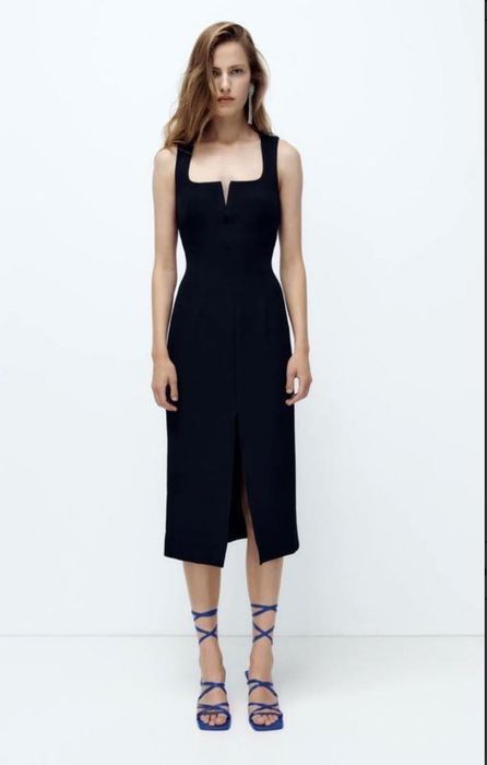 Чорна сукня з відкритою спиною. Zara. Розмір S.