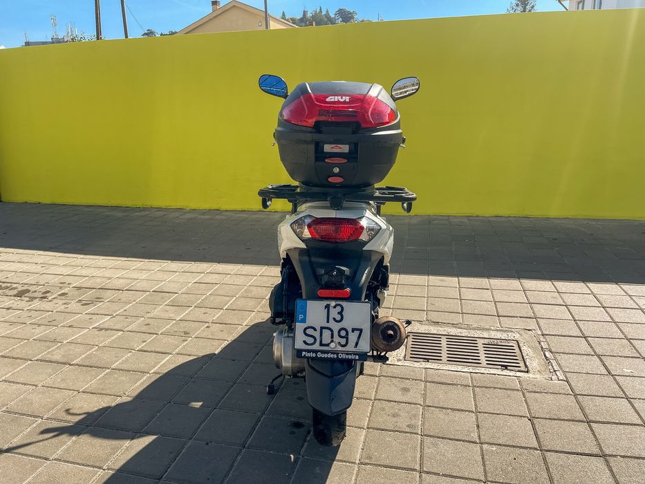 PEUGEOT SCOOTER 125cc