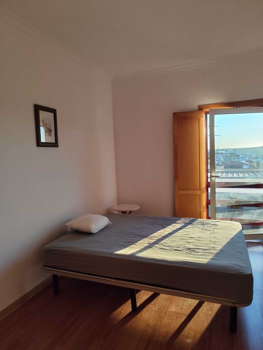 Quarto para arrendar no centro histórico