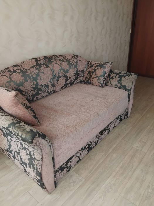 Продам диван раскладной