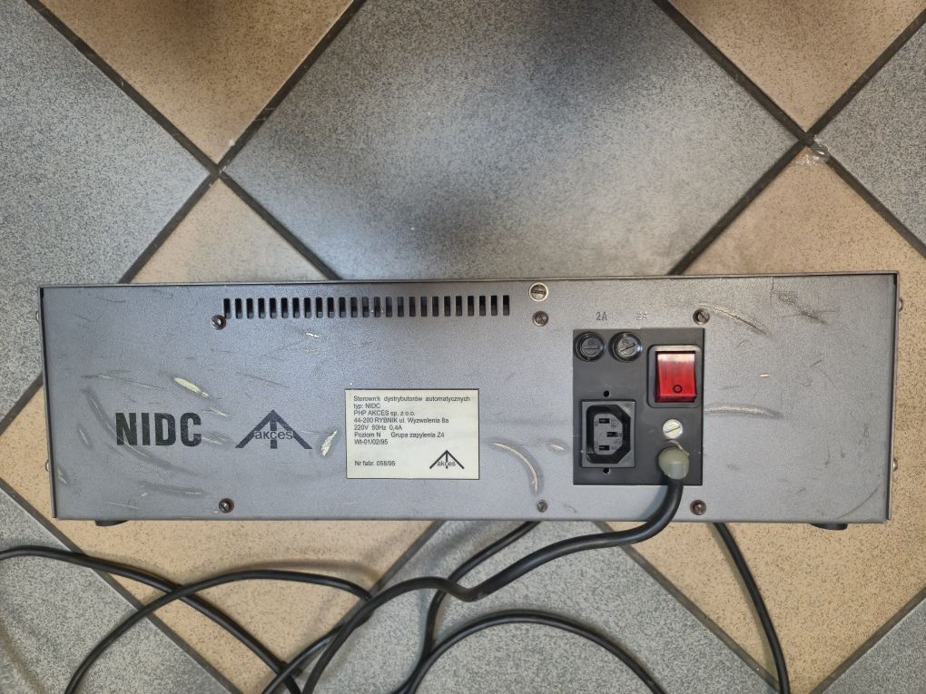 Sterownik dystrybutorów automatycznich NIDC