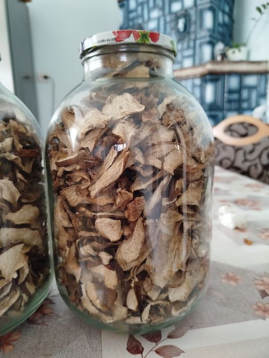 Продам гриби мариновані і сушені